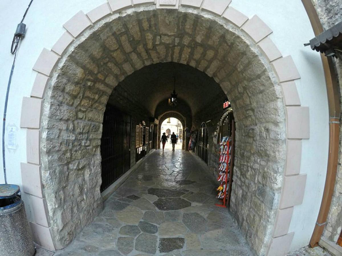 Stone House Trebinje公寓 外观 照片