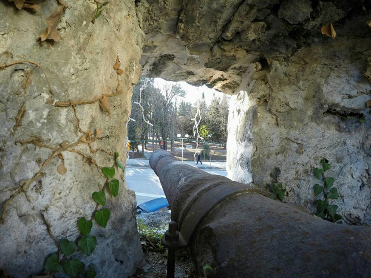 Stone House Trebinje公寓 外观 照片